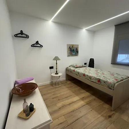 Vidanova 2 Apartment